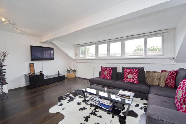  Image of 2 bedroom Flat to rent in Beresford Road London N5 at Highbury London Highbury, N5 2HR