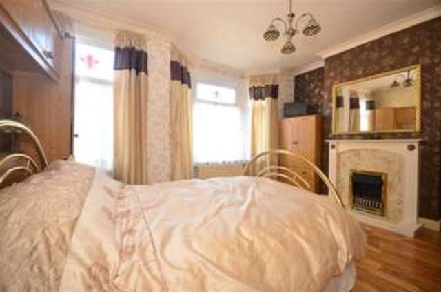  Image of 3 bedroom Terraced house for sale in Bickley Road London E10 at Leyton London Leyton, E10 7AQ