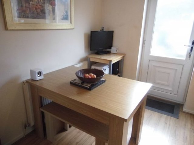 Image of 3 bedroom Semi-Detached house for sale in Billing View Idle Bradford BD10 at Bradford West Yorkshire Bradford, BD10 9BW