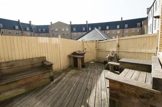  Image of 1 bedroom Detached house to rent in Black Cat Street Northampton NN5 at Black Cat Street Upton Northampton, NN5 4EF