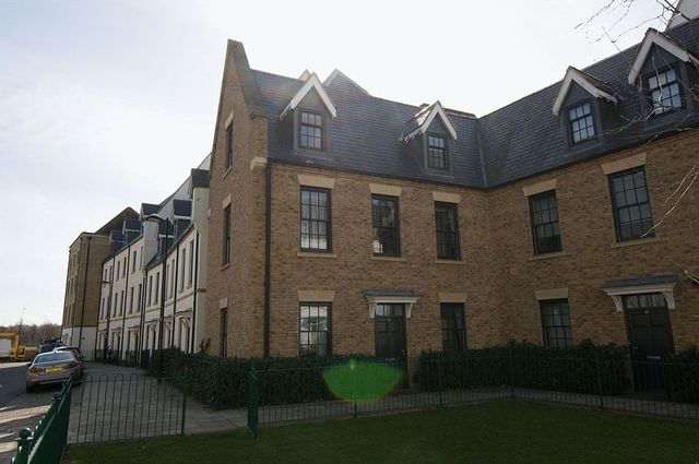  Image of 1 bedroom Detached house to rent in Black Cat Street Northampton NN5 at Black Cat Street Upton Northampton, NN5 4EF