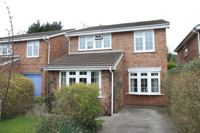  Image of 4 bedroom Detached house for sale in Blackmoor Clevedon BS21 at Blackmoor  Clevedon, BS21 5EZ