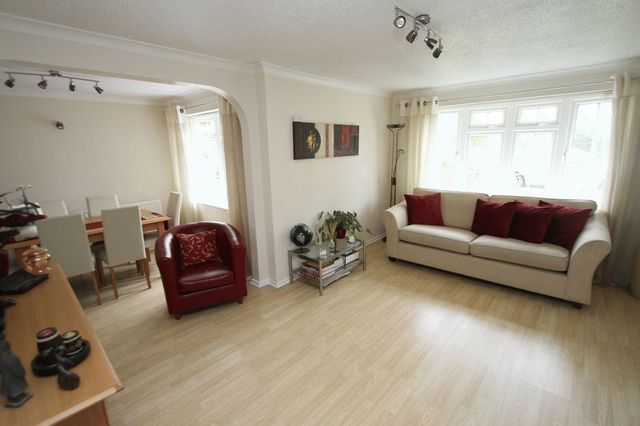  Image of 4 bedroom Detached house for sale in Blackmoor Clevedon BS21 at Blackmoor  Clevedon, BS21 5EZ