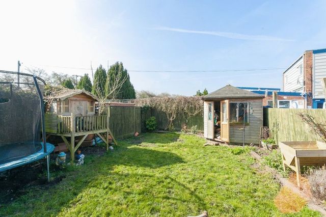  Image of 3 bedroom Detached house for sale in Chinnor Road Bledlow Princes Risborough HP27 at Chinnor Road Bledlow Princes Risborough, HP27 9PH