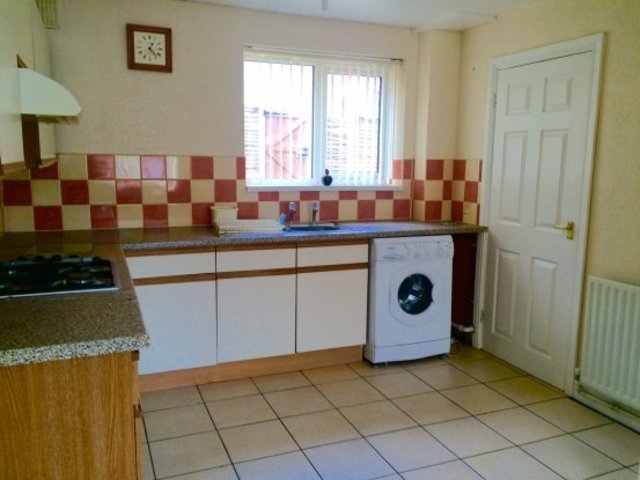  Image of 3 bedroom Semi-Detached house for sale in Bold Street Hanley Stoke-on-Trent ST1 at Stoke On Trent Staffordshire Stoke On Trent, ST1 6PF