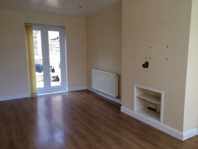  Image of 3 bedroom Semi-Detached house for sale in Bold Street Hanley Stoke-on-Trent ST1 at Stoke On Trent Staffordshire Stoke On Trent, ST1 6PF