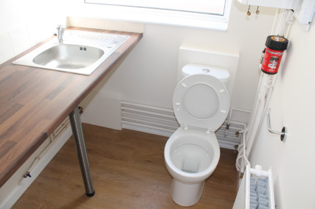  Image of 3 bedroom Semi-Detached house to rent in Bonhay Road Exeter EX4 at Bonhay Road  Exeter, EX4 4JD
