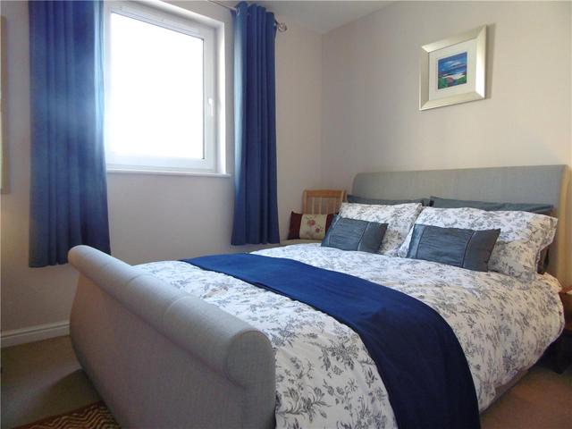  Image of 2 bedroom Flat to rent in Bonnington Gait Edinburgh EH6 at Bonnington Edinburgh Edinburgh, EH6 5NZ