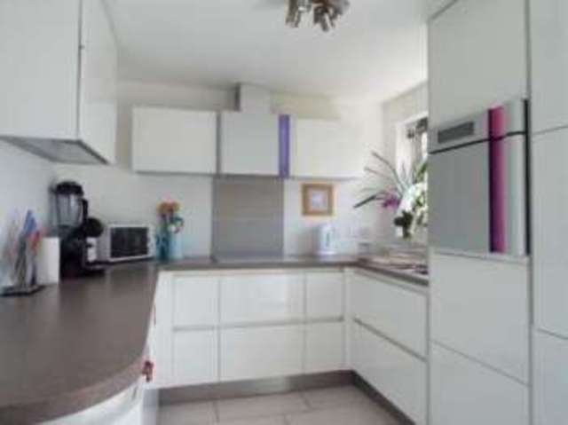  Image of 3 bedroom Bungalow for sale in Candy Croft Bookham Leatherhead KT23 at Bookham Leatherhead Great Bookham, KT23 4BZ