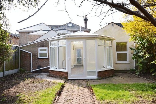  Image of 1 bedroom Flat for sale in Gladstone Road West Boscombe Bournemouth BH1 at Gladstone Road West Boscombe Bournemouth, BH1 4HZ
