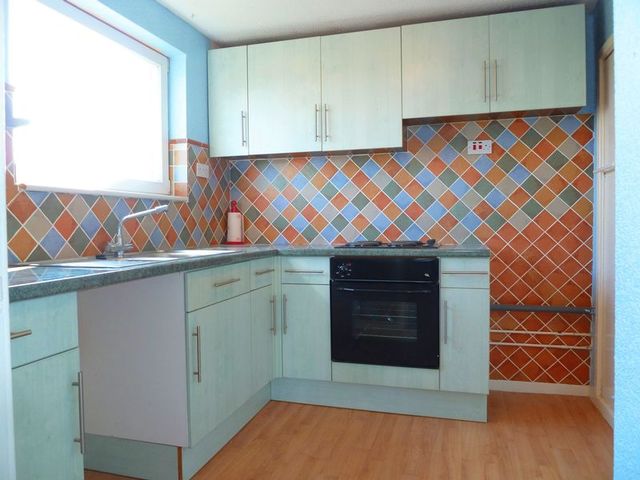  Image of 1 bedroom Flat for sale in Wake Green Park Moseley Birmingham B13 at Bowen Court Wake Green Park Moseley, B13 9XP