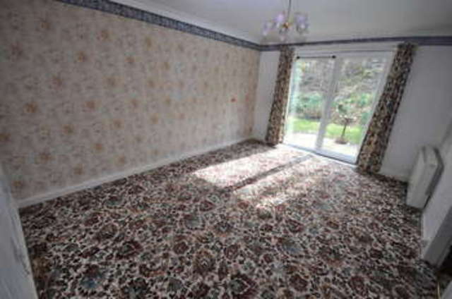  Image of 2 bedroom Ground Flat for sale in Bowling Green Close Darwen BB3 at Whitehall Darwen Lancashire, BB3 2QZ