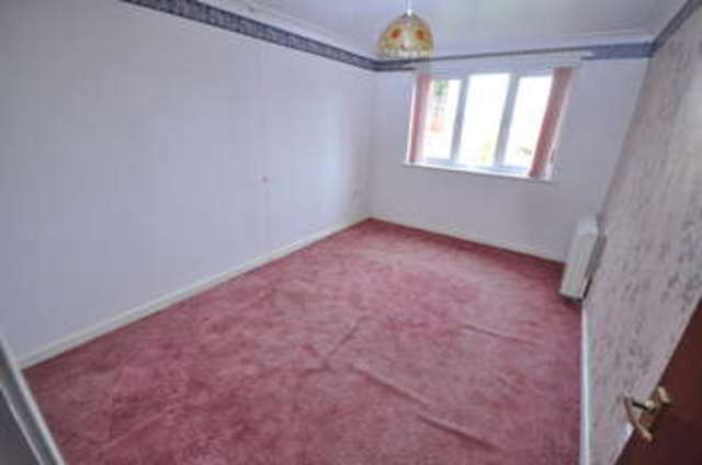  Image of 2 bedroom Ground Flat for sale in Bowling Green Close Darwen BB3 at Whitehall Darwen Lancashire, BB3 2QZ