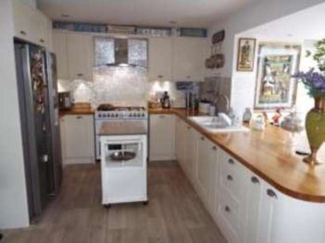  Image of 3 bedroom Semi-Detached house for sale in Nicholson Park Bracknell RG12 at Bracknell Berkshire Easthampstead, RG12 9QN