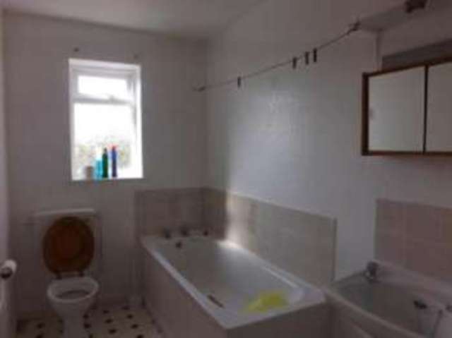  Image of 2 bedroom Flat for sale in New Road Brading Sandown PO36 at Brading Sandown Brading, PO36 0AQ