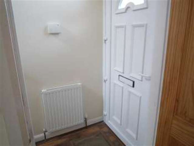  Image of 2 bedroom Terraced house to rent in Bridge Street Slaithwaite Huddersfield HD7 at Slaithwaite, HD7 5JN