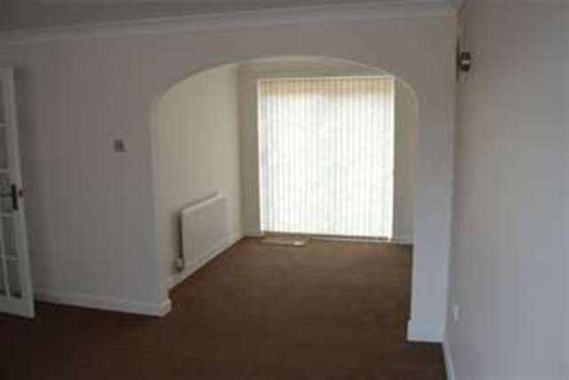  Image of 4 bedroom Detached house to rent in Willow Way Bridport DT6 at Bridport, DT6 4RU