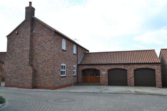  Image of 3 bedroom Detached house for sale in Brigg Road Wrawby Brigg DN20 at The Old Stackyard, Brigg Road Wrawby Brigg, DN20 8RH