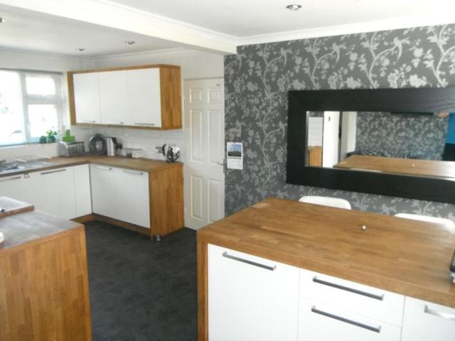  Image of 5 bedroom Detached house for sale in Brighton Road Lower Kingswood Tadworth KT20 at Lower Kingswood Tadworth Kingswood, KT20 6XL