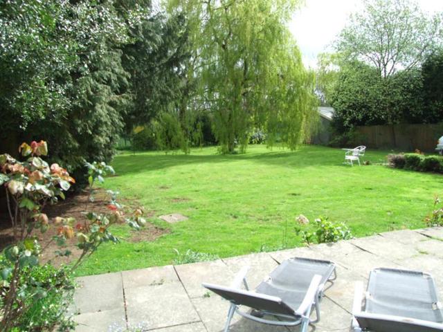  Image of 5 bedroom Detached house for sale in Brighton Road Lower Kingswood Tadworth KT20 at Lower Kingswood Tadworth Kingswood, KT20 6XL