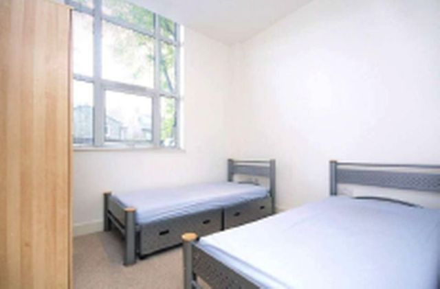  Image of 2 bedroom Flat for sale in Bromyard Avenue London W3 at Bromyard Avenue Array East Acton, W3 7BS