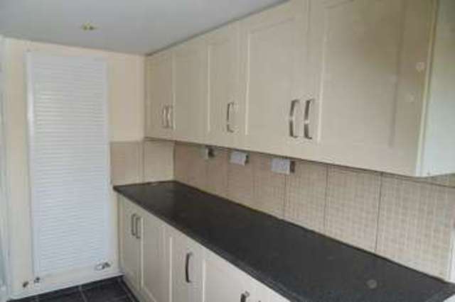  Image of 2 bedroom Cottage to rent in Brook End Chadlington Chipping Norton OX7 at Brook End  Chadlington, OX7 3NF
