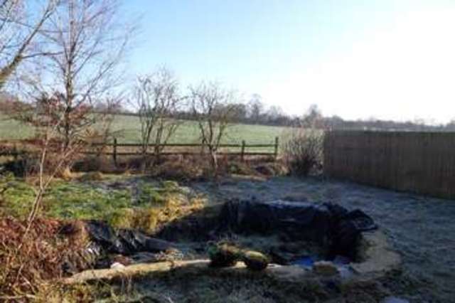  Image of 2 bedroom Cottage to rent in Brook End Chadlington Chipping Norton OX7 at Brook End  Chadlington, OX7 3NF