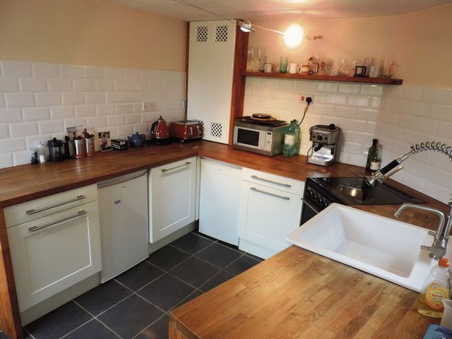  Image of 3 bedroom Detached house for sale in Brook Lane Harrold Bedford MK43 at Brook Lane Harrold Bedford, MK43 7BW