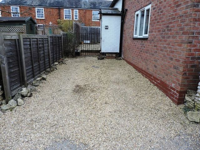  Image of 3 bedroom Detached house for sale in Brook Lane Harrold Bedford MK43 at Brook Lane Harrold Bedford, MK43 7BW