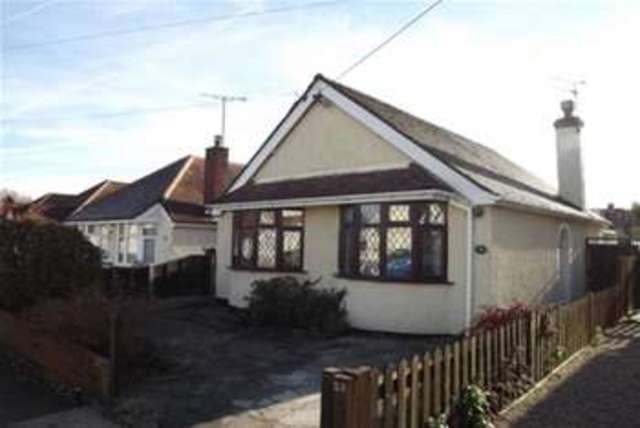  Image of 2 bedroom Bungalow to rent in Seventh Avenue Broomfield Chelmsford CM1 at Chelmsford, CM1 4EE