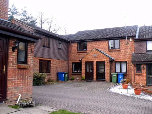  Image of 2 bedroom Terraced house to rent in Bruton Way Bracknell RG12 at Forest Park Bracknell Easthampstead, RG12 0GJ