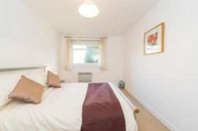  Image of 1 bedroom Flat for sale in Buchanan Drive Newton Mearns Glasgow G77 at Newton Mearns Glasgow Mearns, G77 6QN