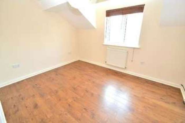  Image of 3 bedroom End of Terrace for sale in Bursar Way Long Eaton Nottingham NG10 at Bursar Way  Long Eaton, NG10 4AT