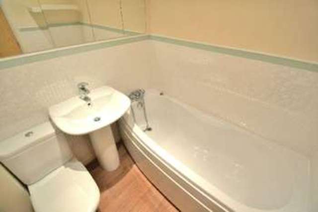  Image of 3 bedroom End of Terrace for sale in Bursar Way Long Eaton Nottingham NG10 at Bursar Way  Long Eaton, NG10 4AT
