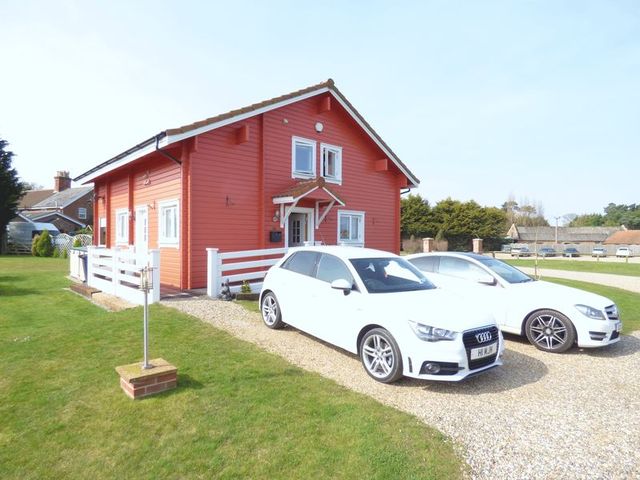  Image of 2 bedroom Detached house for sale in Fritton Great Yarmouth NR31 at Caldecot Hall Fritton Great Yarmouth, NR31 9EY