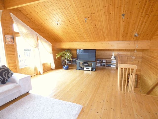  Image of 2 bedroom Detached house for sale in Fritton Great Yarmouth NR31 at Caldecot Hall Fritton Great Yarmouth, NR31 9EY