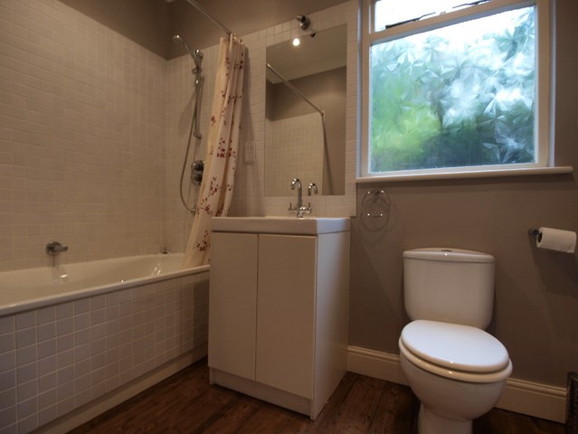  Image of 1 bedroom Flat to rent in Callcott Road London NW6 at Kilburn London Brondesbury, NW6 7EA