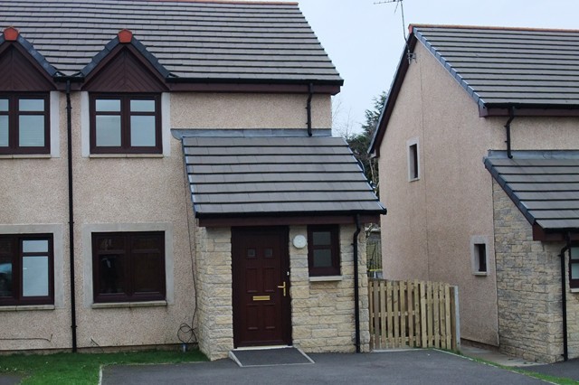  Image of 2 bedroom Semi-Detached house to rent in Castledyke Road Carstairs Lanark ML11 at Carstairs South Lanarkshire South Lanarkshire, ML11 8SU