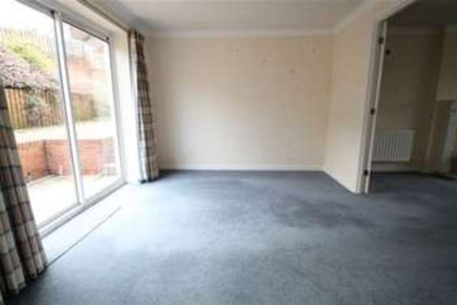  Image of 4 bedroom Detached house to rent in Ashwick Close Caterham CR3 at Caterham, CR3 6BY