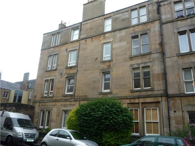  Image of 1 bedroom Flat to rent in Cathcart Place Edinburgh EH11 at Dalry Edinburgh Edinburgh, EH11 2HE