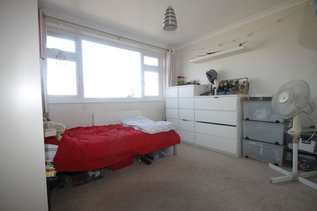  Image of 4 bedroom Semi-Detached house for sale in Cedarhurst Road Portishead Bristol BS20 at Cedarhurst Road Portishead Redcliff Bay, BS20 8HG