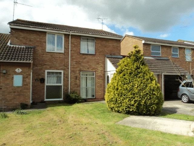  Image of 2 bedroom Semi-Detached house to rent in Church Drive Quedgeley Gloucester GL2 at Church Drive Quedgeley Gloucester, GL2 4UR