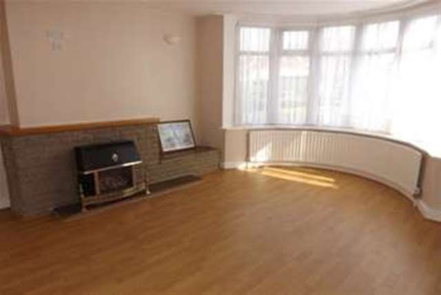  Image of 3 bedroom Detached house to rent in Church Road Sheldon Birmingham B26 at Birmingham, B26 3TH