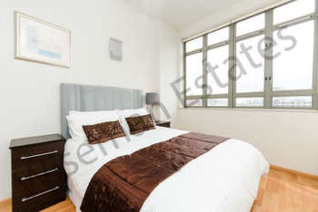  Image of 2 bedroom Apartment to rent in City Road London EC1V at City Road  London, EC1V 2PQ