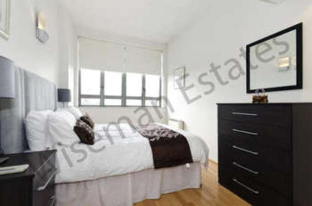  Image of 2 bedroom Apartment to rent in City Road London EC1V at City Road  London, EC1V 2PQ
