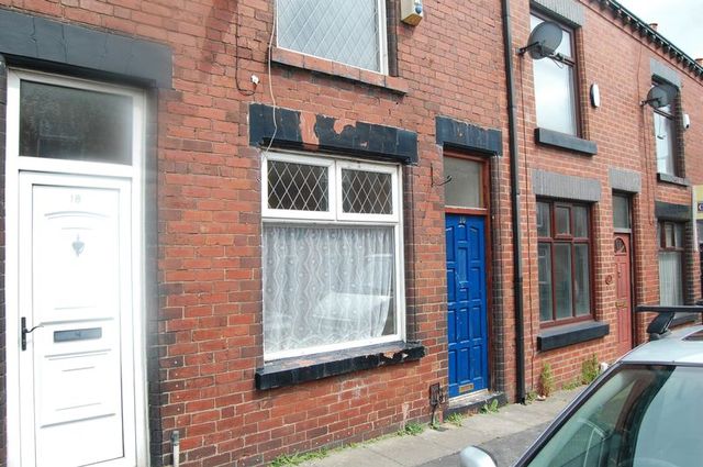  Image of 3 bedroom Terraced house for sale in Clarke Street Bolton BL1 at Clarke Street  Bolton, BL1 4HP