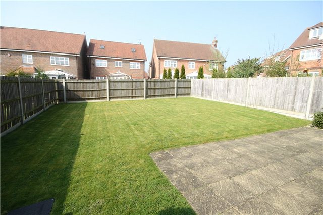 Image of 5 bedroom Detached house for sale in Claudius Close Stanmore HA7 at Stanmore Middx Stanmore, HA7 4PS
