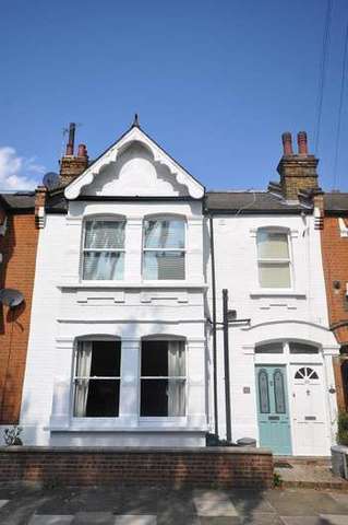  Image of 1 bedroom Flat to rent in Cleveland Avenue London W4 at Chiswick, W4 1SW