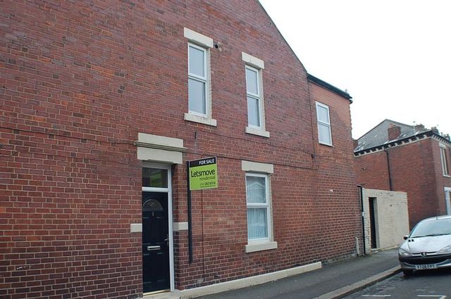  Image of 2 bedroom Terraced house to rent in Albert Avenue Wallsend NE28 at Albert Avenue  Wallsend, NE28 8RZ