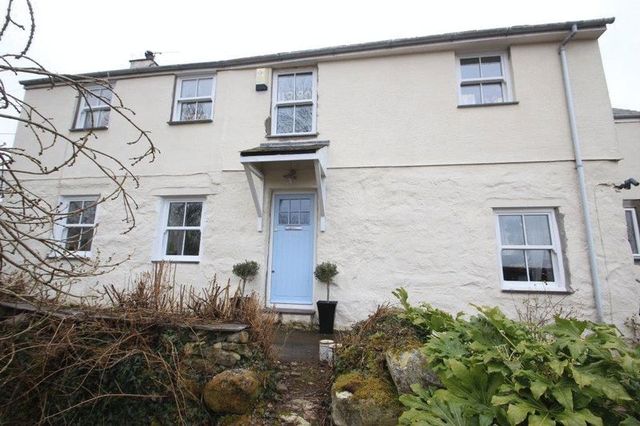  Image of 4 bedroom Detached house for sale in Clwt-Y-Bont Caernarfon LL55 at Clwt-Y-Bont Caernarfon, LL55 3DU